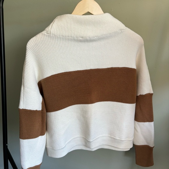 MONK & LOU 1/4 Zip Sweater, Size M - Picture 6 of 8